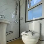 Ufficio Portatile Moderno 7'x20' con Camera da Letto – Versatile e Confortevole - immagine 3