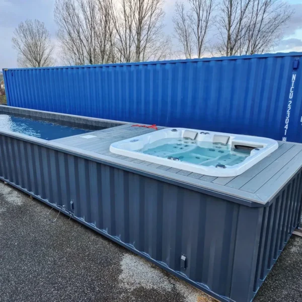 Piscina Container 40' con Spa Idromassaggio Integrata