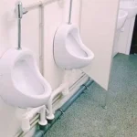 Container Sanitario Economico 20 Piedi - 7 WC e 3 Orinatoi - immagine 5